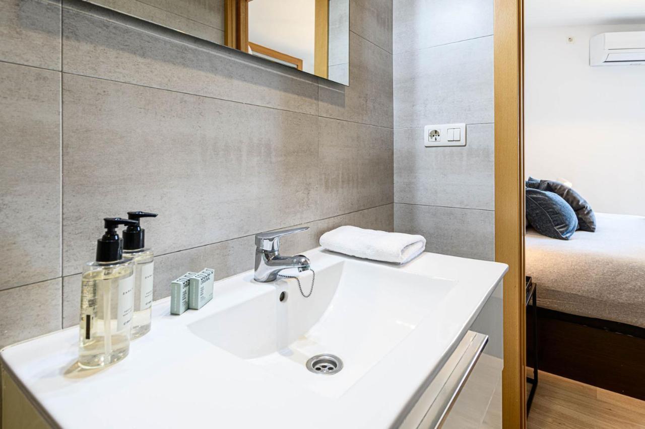 Mediterraneo Beach Apartment In Malaga By Solaga Holiday Homes 외부 사진